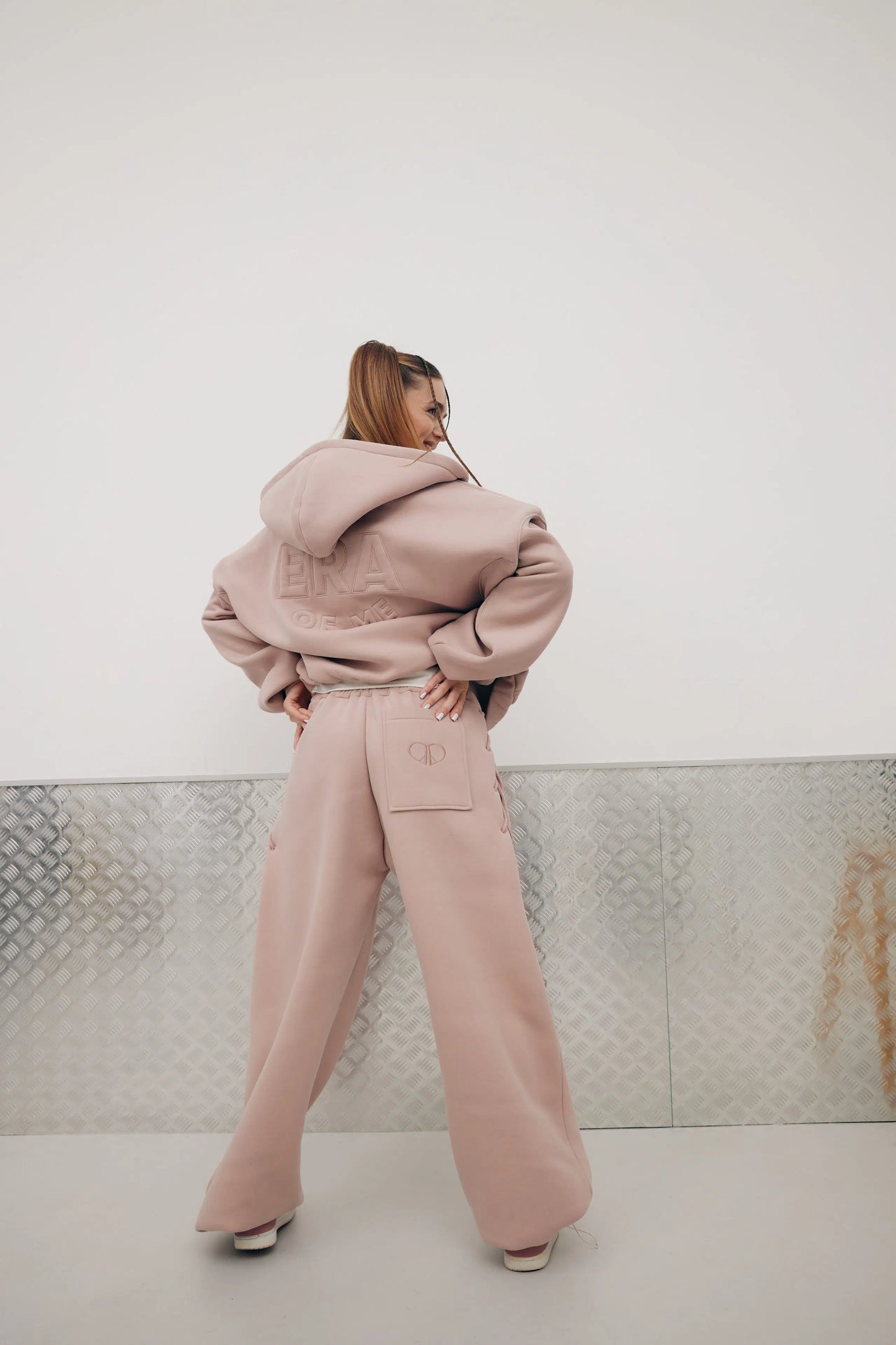 Штани з акцентною деталлю New Era of Me — рожеві